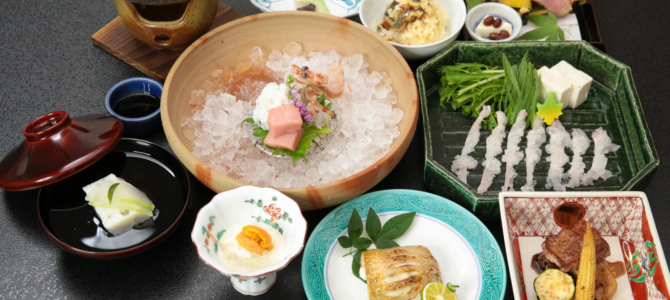 お品書きご紹介・昼夜会席に飲み放題もお付けできます お品書きご紹介・昼夜会席に飲み放題もお付けできます